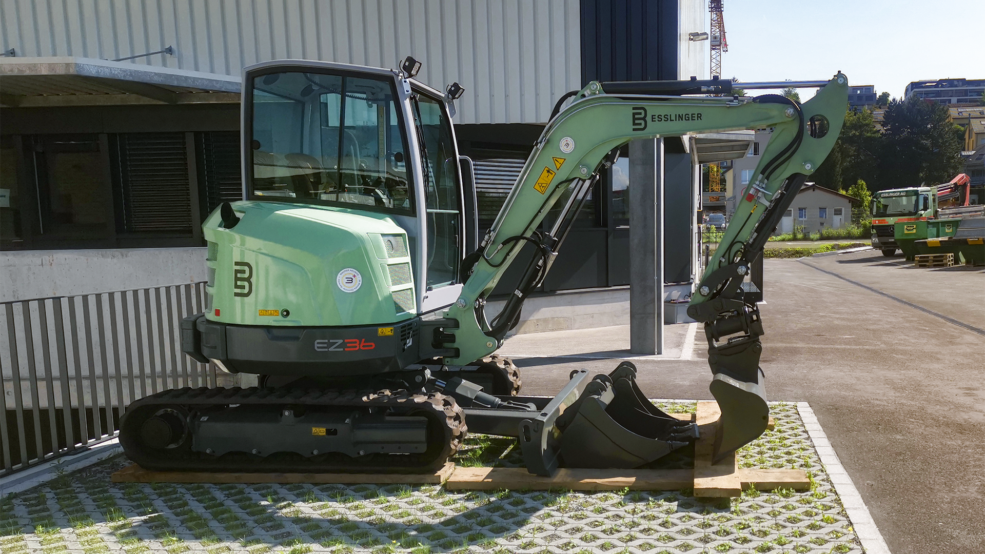 republica-cases-esslinger-barizzi-beschriftung