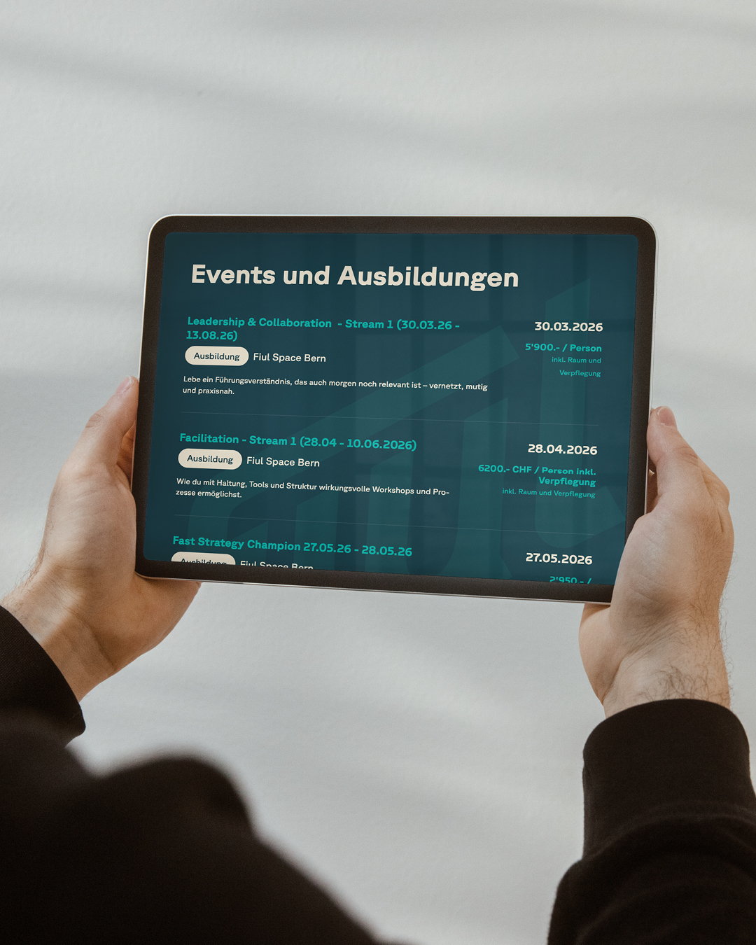 Mock-up des Fiul-Brandings auf einem Tablet.